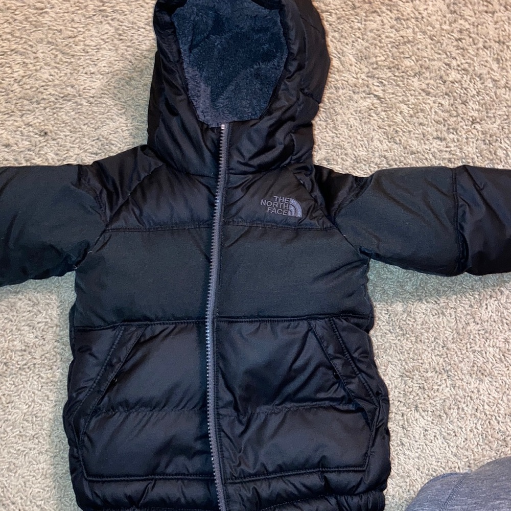4T Northface coat